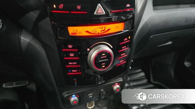 Ssangyong Tivoli Air id 4684361 из Кореи 7
