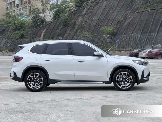 BMW X1 id 4255940 из Китая 7