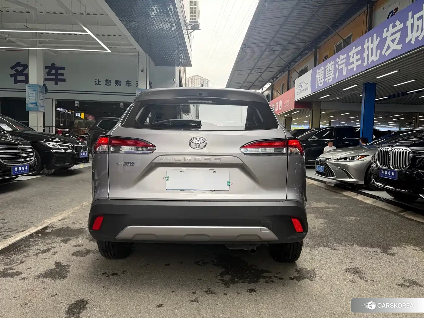 Toyota Corolla id 4577842 из Китая 7