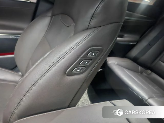 Hyundai The New Grandeur IG Hybrid id 4334122 из Кореи 7