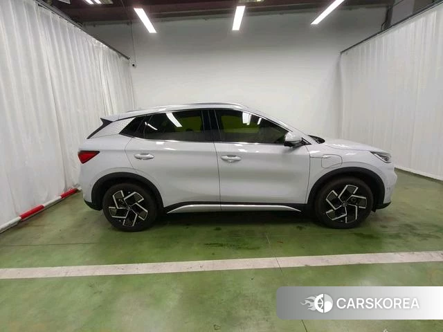 BYD Yuan PLUS id 4211417 из Китая 7