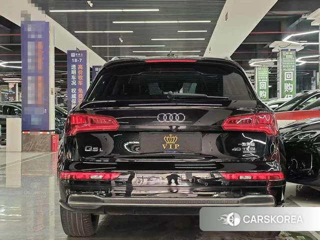 Audi Q5L id 4277020 из Китая 7