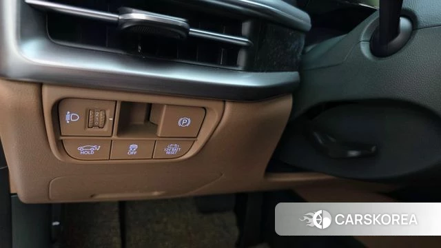 Hyundai Grandeur Hybrid (GN7) id 3850400 из Кореи 7