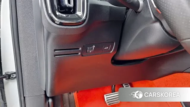 Volvo XC40 id 3439432 из Кореи 7