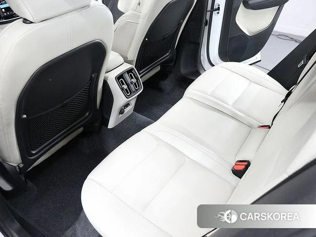 Volvo XC40 id 4505684 из Кореи 7