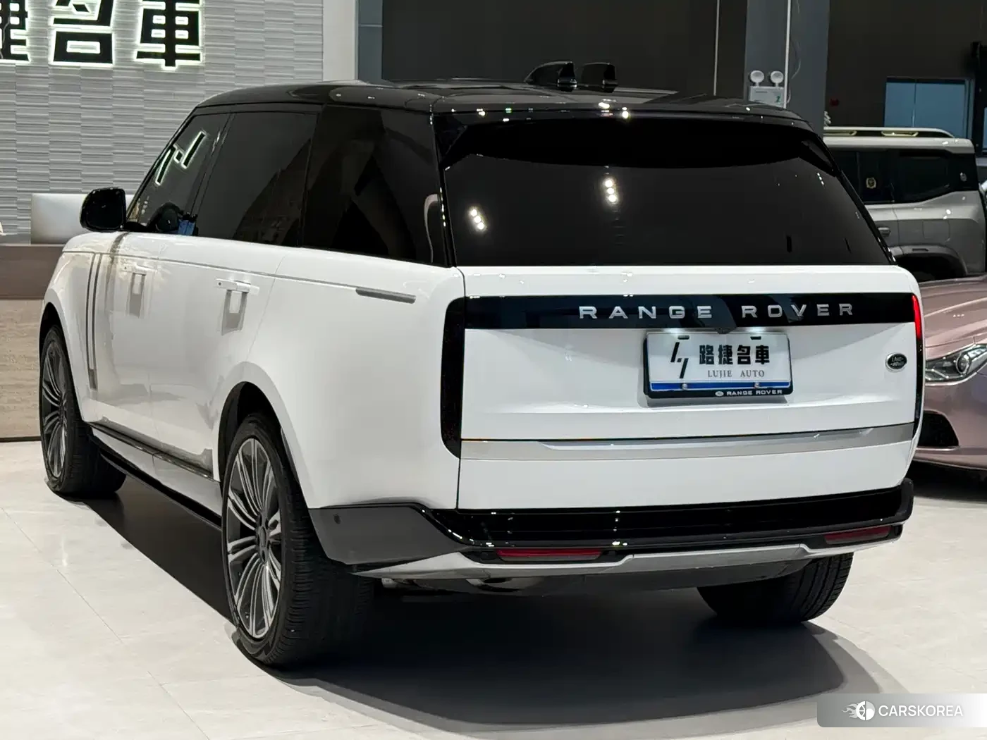 Land Rover Range Rover id 4576819 из Китая 7
