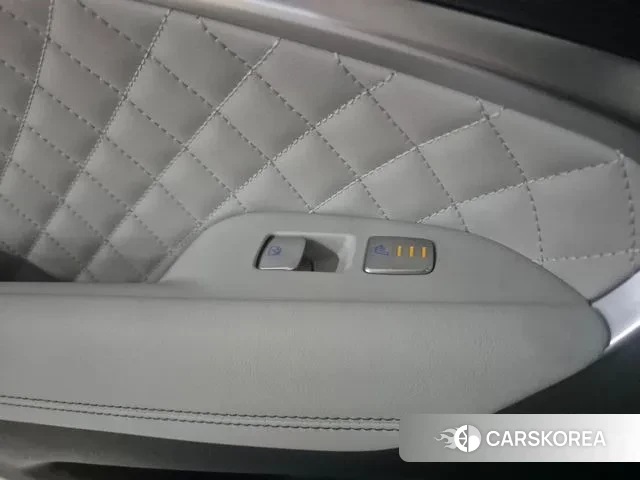 Genesis The New G70 id 3457443 из Кореи 7