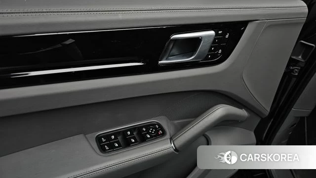 Porsche Cayenne (PO536) id 4595314 из Кореи 7
