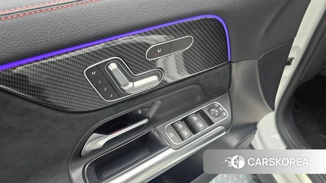 Mercedes-Benz GLA - Class H247 id 3858740 из Кореи 7