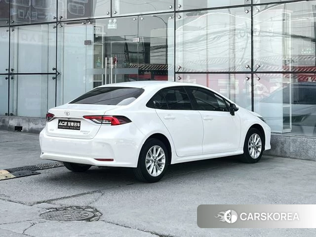 Toyota Corolla id 4272422 из Китая 7