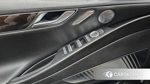 Genesis G80 (RG3) id 4683856 из Кореи 7