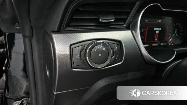 Ford Mustang id 4019507 из Кореи 7