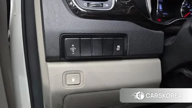 Kia The New Carnival id 3417976 из Кореи 7