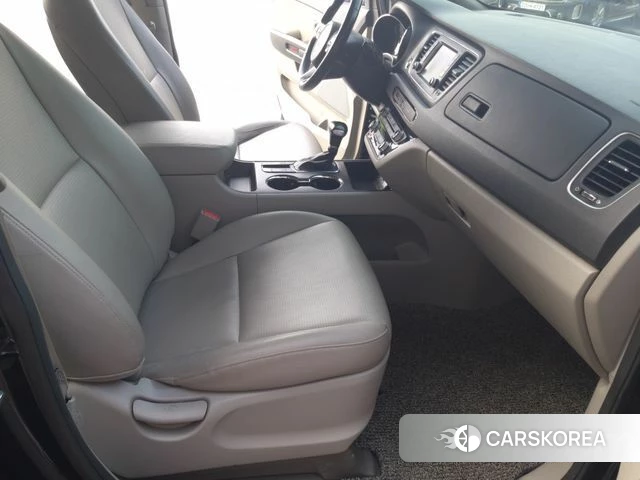 Kia The New Carnival id 4563149 из Кореи 7
