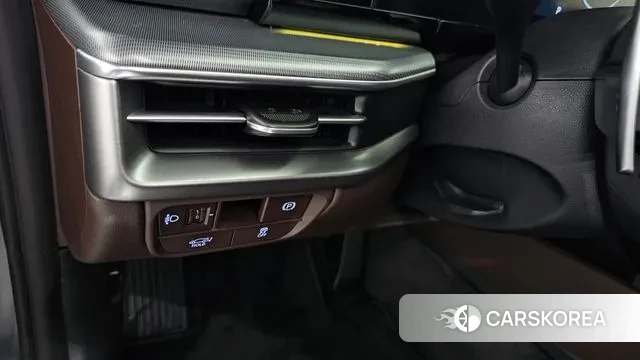 Hyundai Grandeur (GN7) id 3420841 из Кореи 7