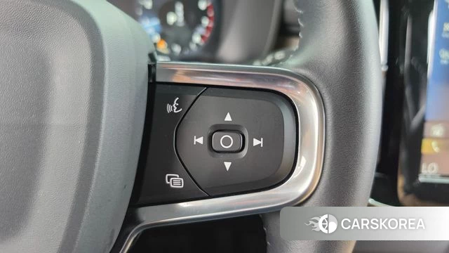 Volvo XC40 id 4864910 из Кореи 7
