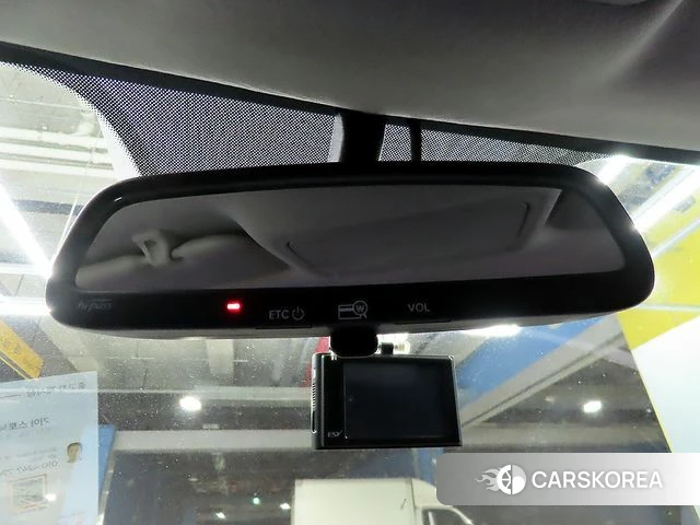 Kia Stonic id 4203465 из Кореи 7