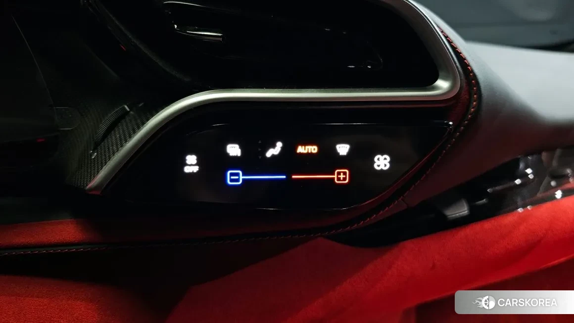 Ferrari 296 GTB id 1054101 из Кореи 7