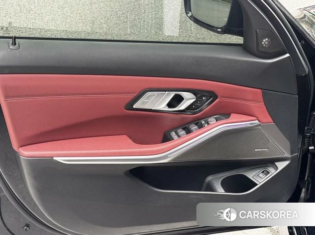 BMW 3 series id 4257908 из Китая 7