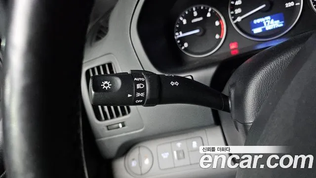 Hyundai The New Grand Starex id 2702157 из Кореи 7