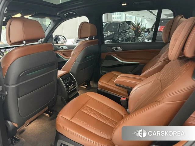 BMW X7 id 4256116 из Китая 7