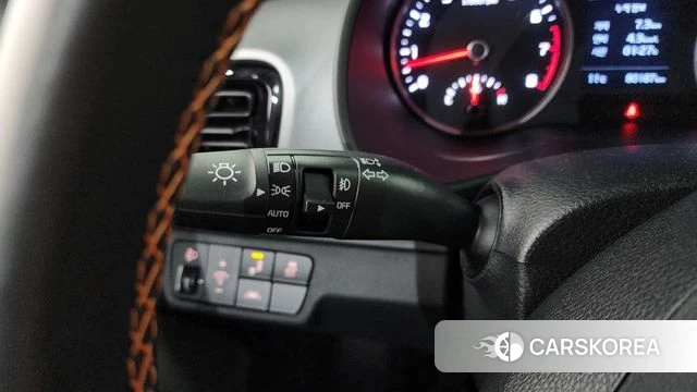 Kia Stonic id 3814027 из Кореи 7