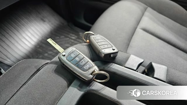 Hyundai Staria id 4943138 из Кореи 7