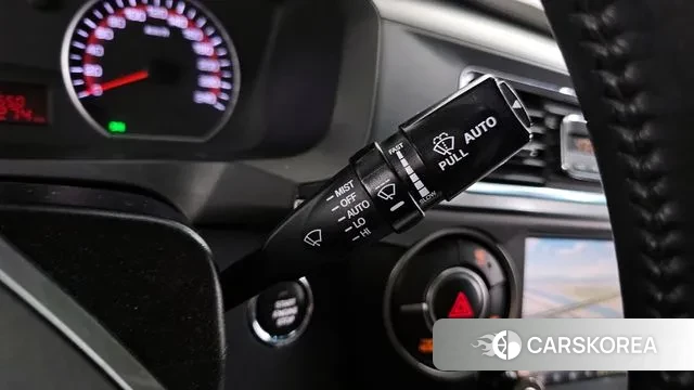 Ssangyong The New Korando Sports id 3275746 из Кореи 7