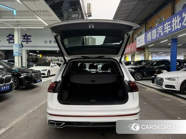 Volkswagen Tiguan L id 4271184 из Китая 7