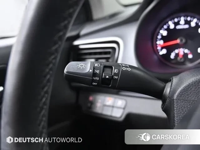 Kia Stonic id 3045419 из Кореи 7