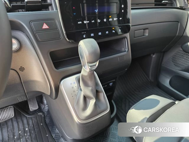 Hyundai Staria id 3824812 из Кореи 7