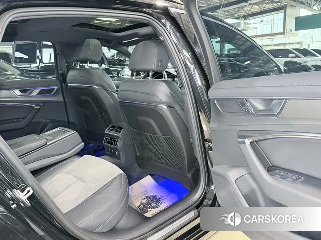Audi A6L id 4259274 из Китая 7