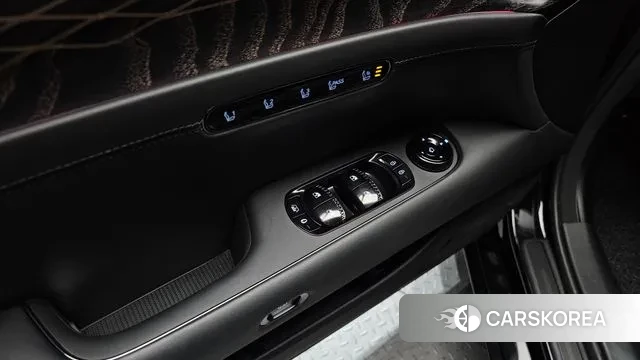 Genesis G90 (RS4) id 3669979 из Кореи 7