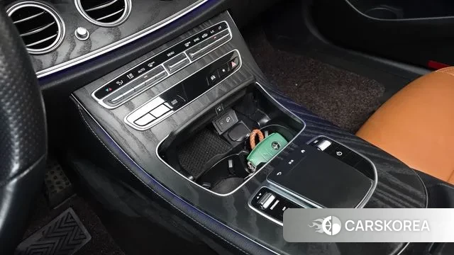 Mercedes-Benz E-Class W213 id 3587647 из Кореи 7