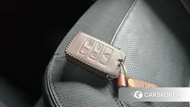 Land Rover Defender (L663) id 4187624 из Кореи 7