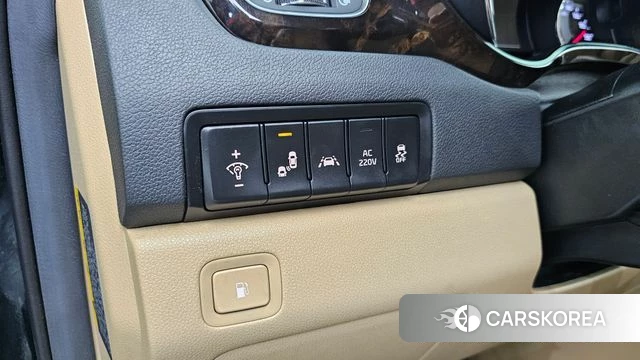 Kia The New Carnival id 4543320 из Кореи 7