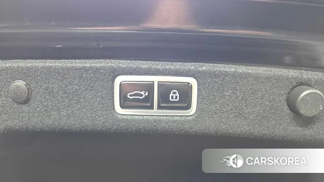 Hyundai Grandeur Hybrid (GN7) id 4517419 из Кореи 7