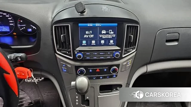 Hyundai The New Grand Starex id 3713610 из Кореи 7