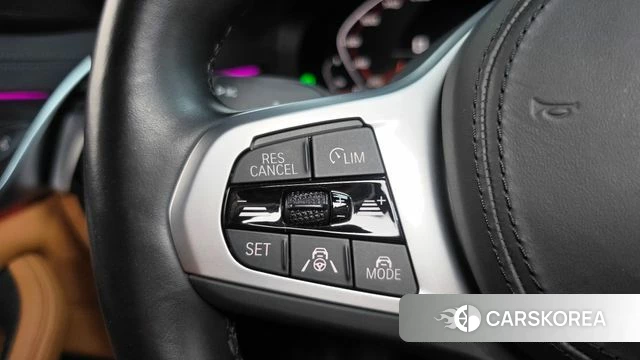 BMW 5 Series (G30) id 4692256 из Кореи 7