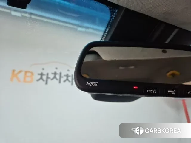 Kia Niro Plus id 3366648 из Кореи 7