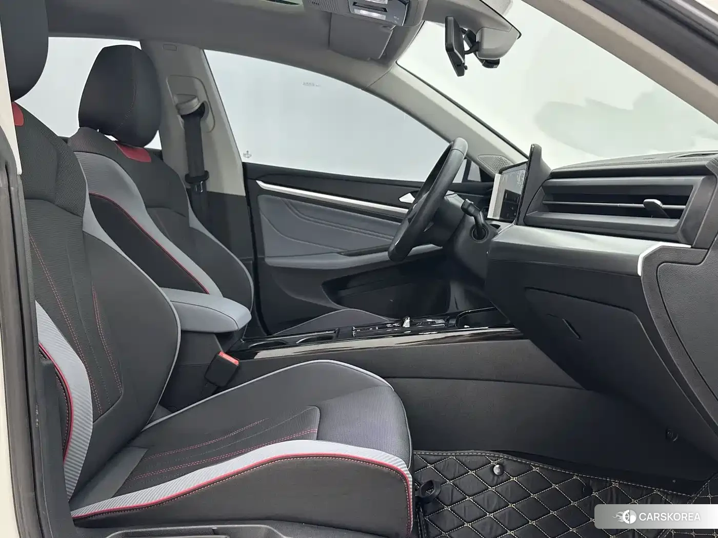 Volkswagen Lamando id 4664420 из Китая 7