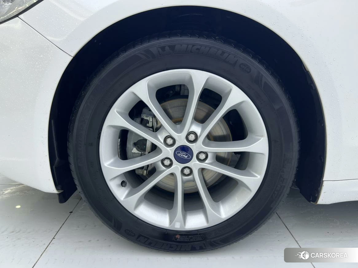 Ford Mondeo id 4455066 из Китая 7
