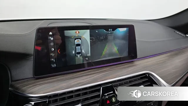 BMW 5 Series (G30) id 2200438 из Кореи 7