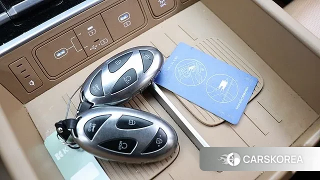 Hyundai Santa Fe (MX5) id 3322157 из Кореи 7