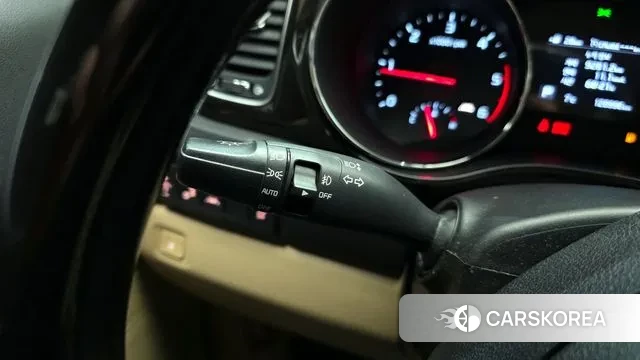 Kia The New Carnival id 3714063 из Кореи 7