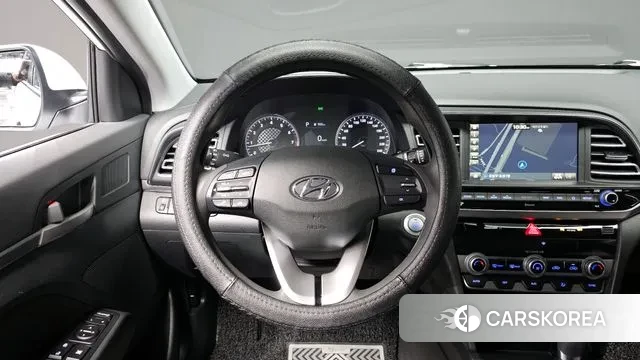 Hyundai The New Avante AD id 3459897 из Кореи 7