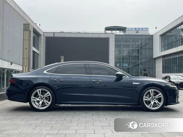 Audi A7L id 4273955 из Китая 7