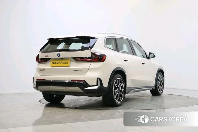 BMW iX1 id 4265700 из Китая 7