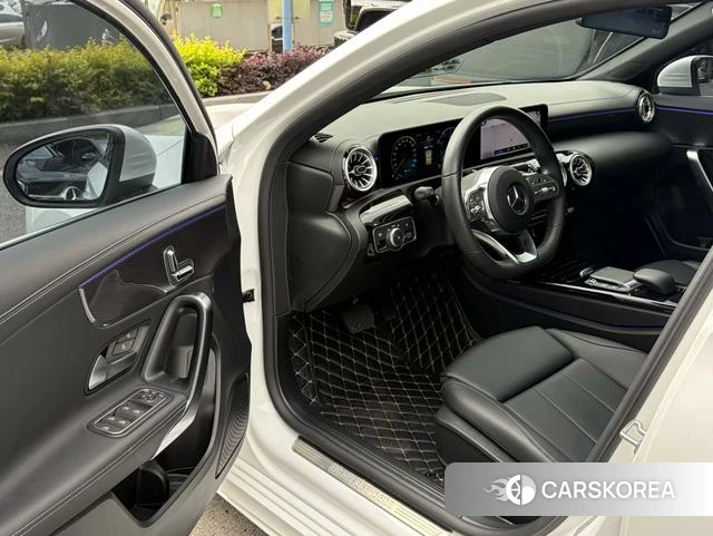 Mercedes-Benz Class A id 4275368 из Китая 7