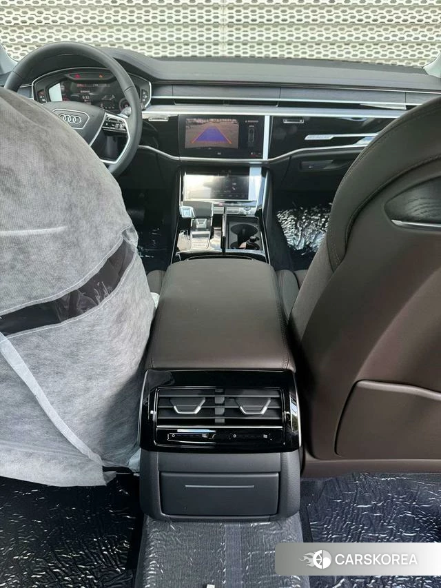 Audi A8 id 4260179 из Китая 7
